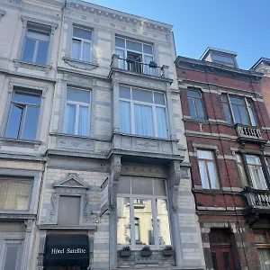 Hotel Satellite, Bruxelas